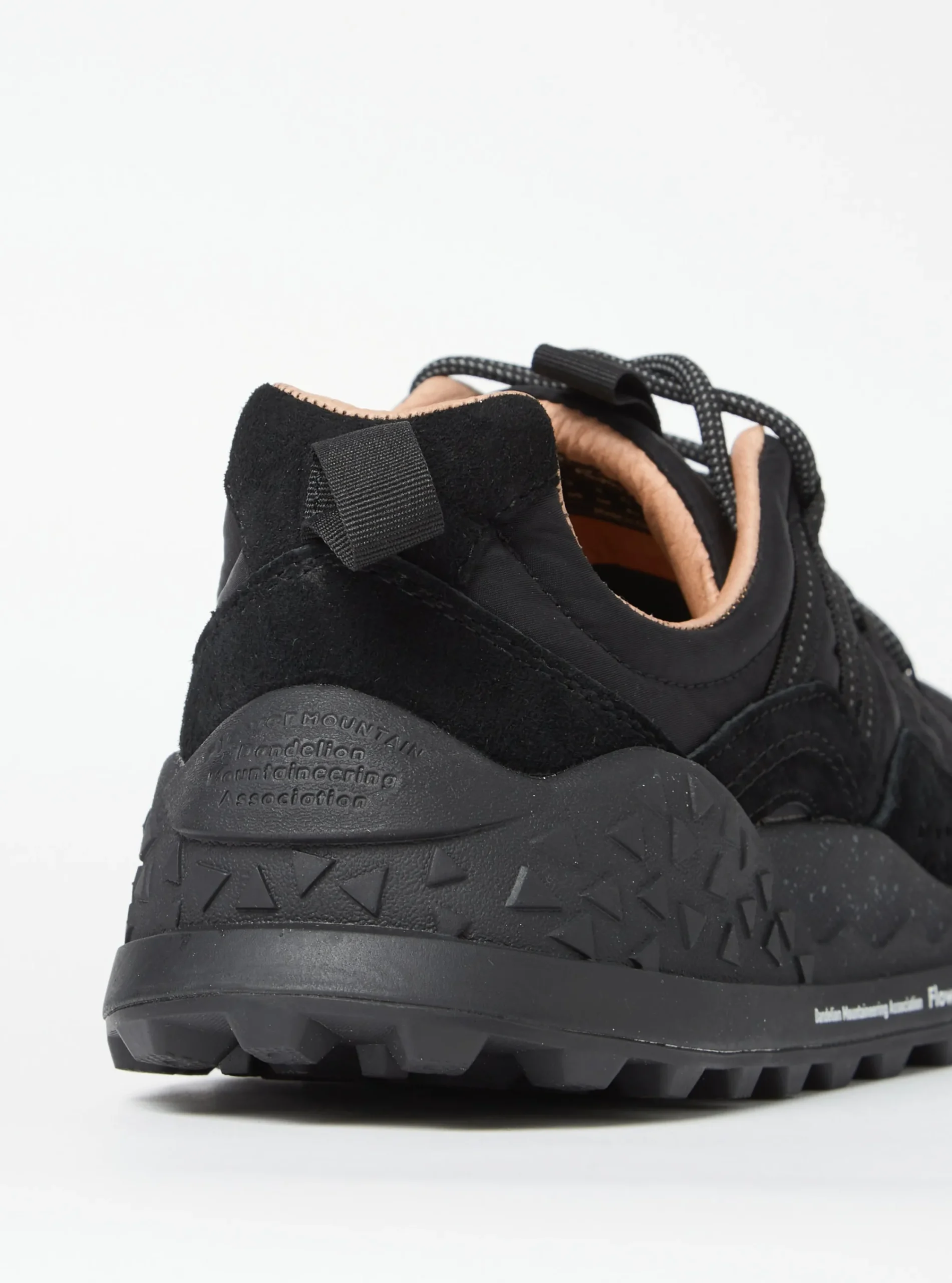 Flash Sale Flower Mountain Washi Uni In Black Suede/Nylon Men Footwear.