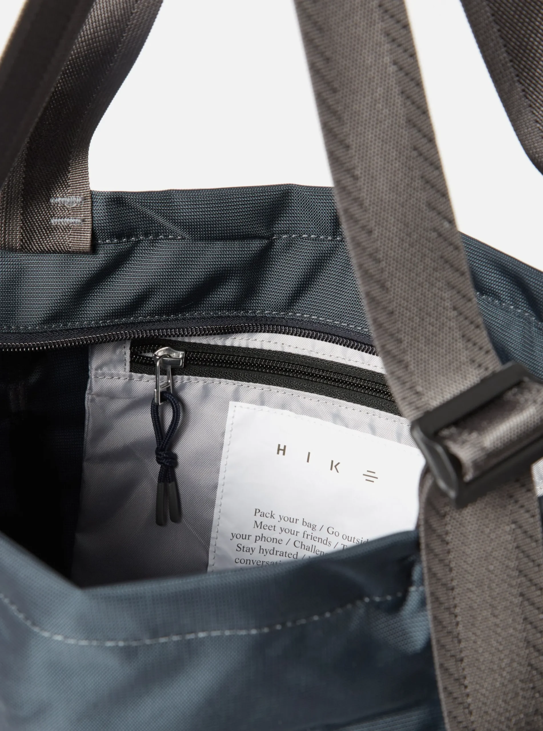 Best Sale Sandqvist River Hike Tote Bag In Multi Steel/Blue/Navy Recycled Nylon Men Accessories.