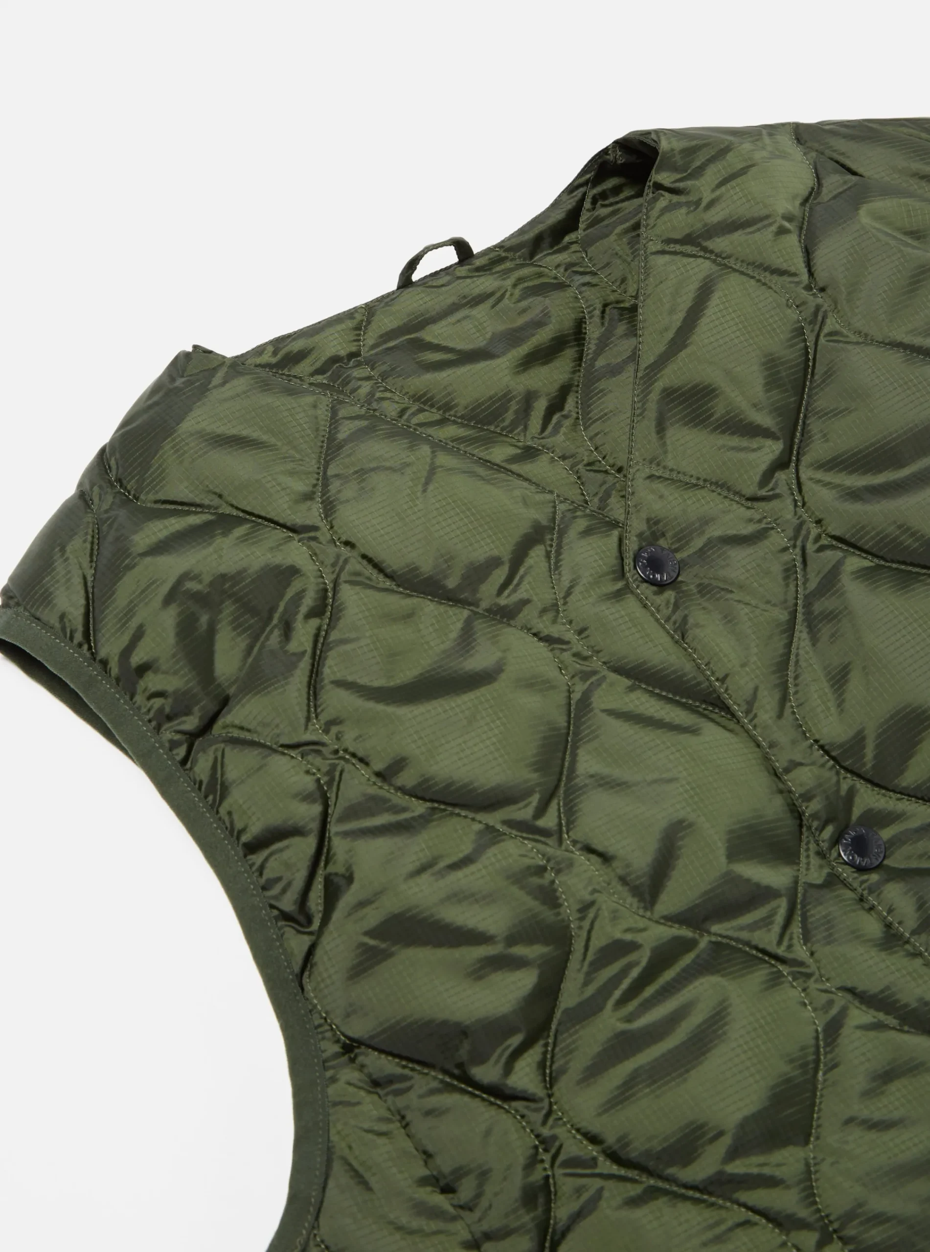 Flash Sale Taion By F/Ce. Packable Down Vest In Olive Nylon Ripstop/Duck Down Men Waistcoats & Gilets.