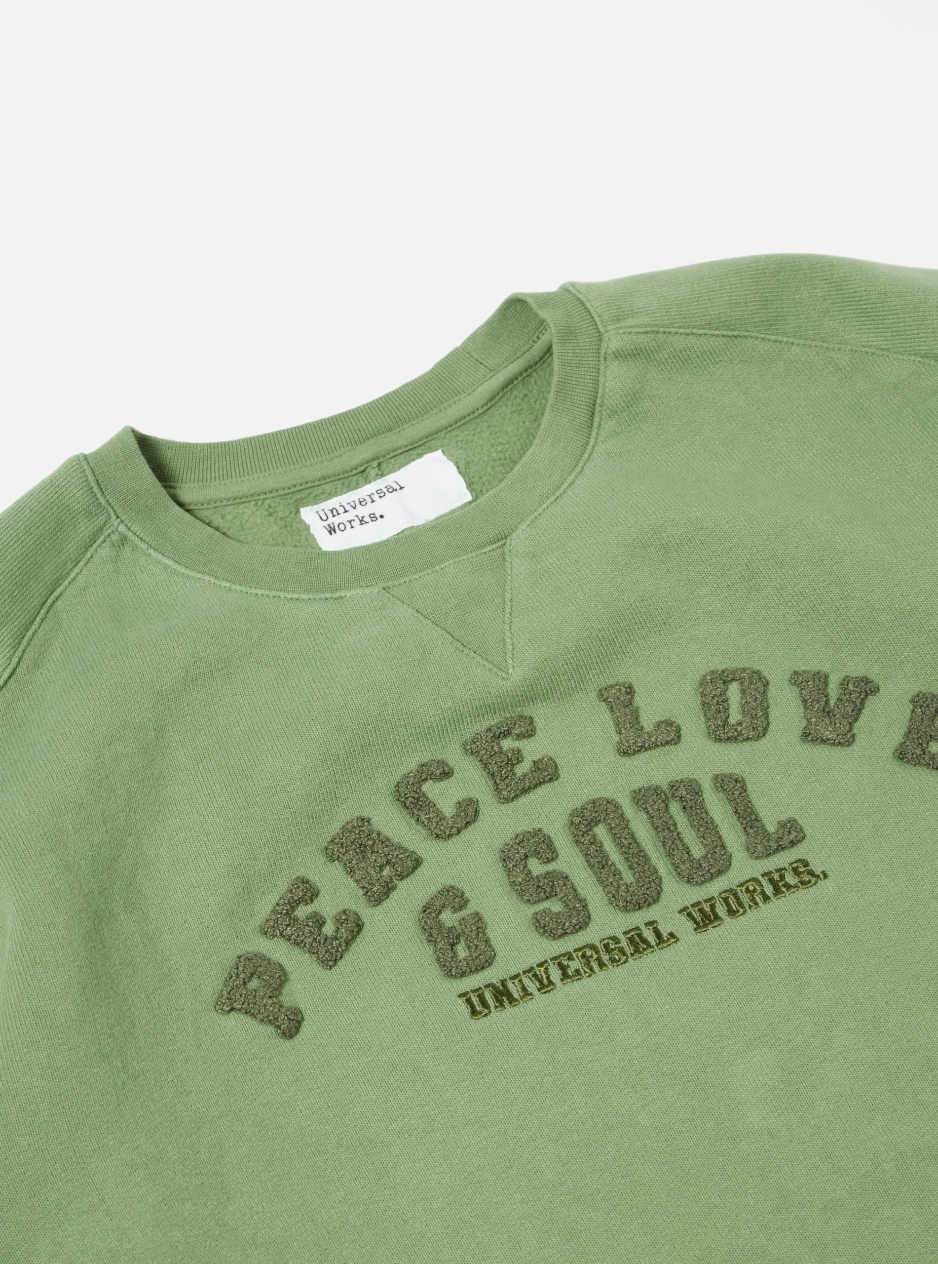 New Classic Crew Sweatshirt In Green Dry Brushback Pls Men Tees & Sweats.