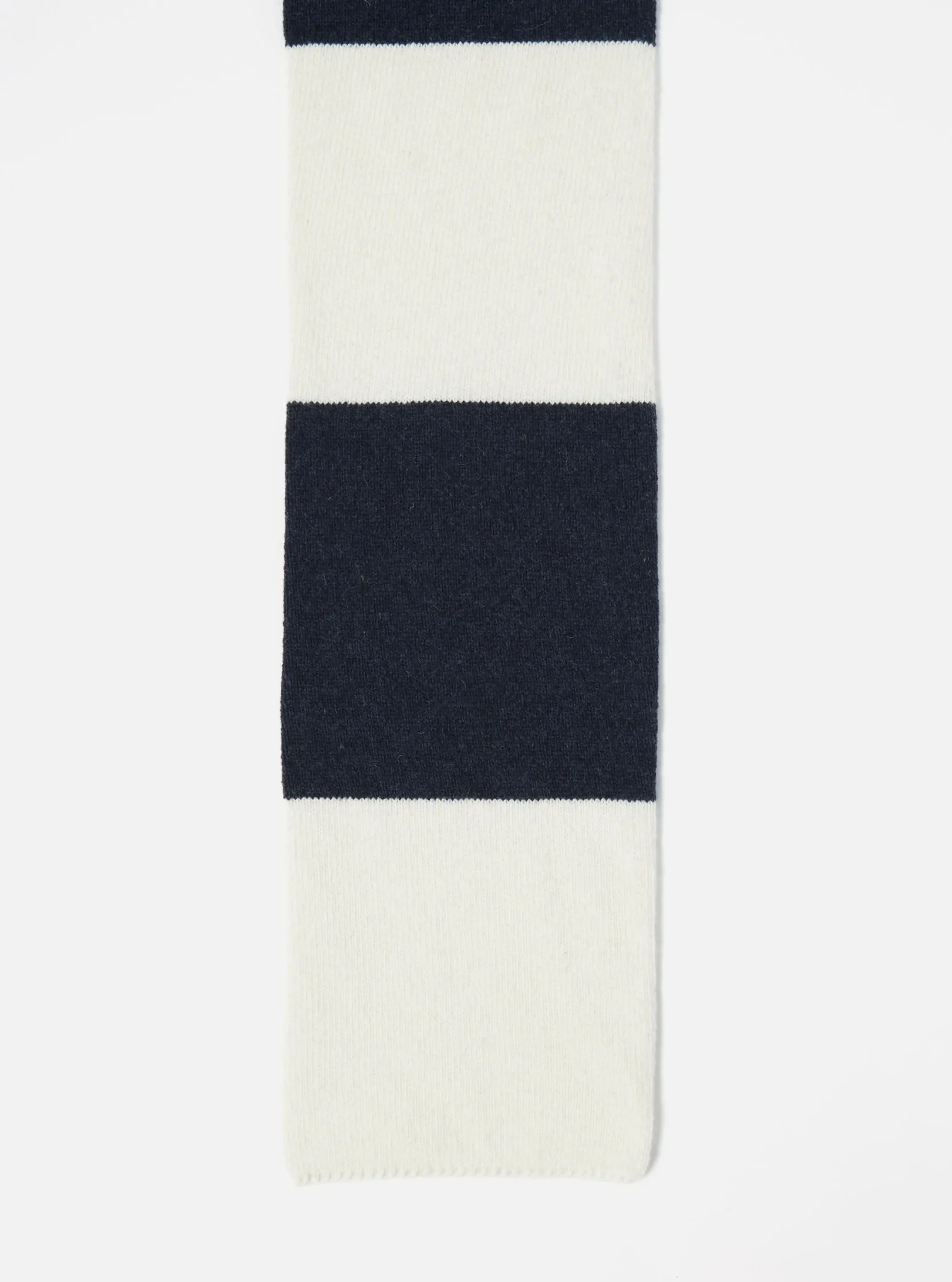 Store Deluxe Football Scarf In Navy/Ecru Soft Wool Men Accessories.