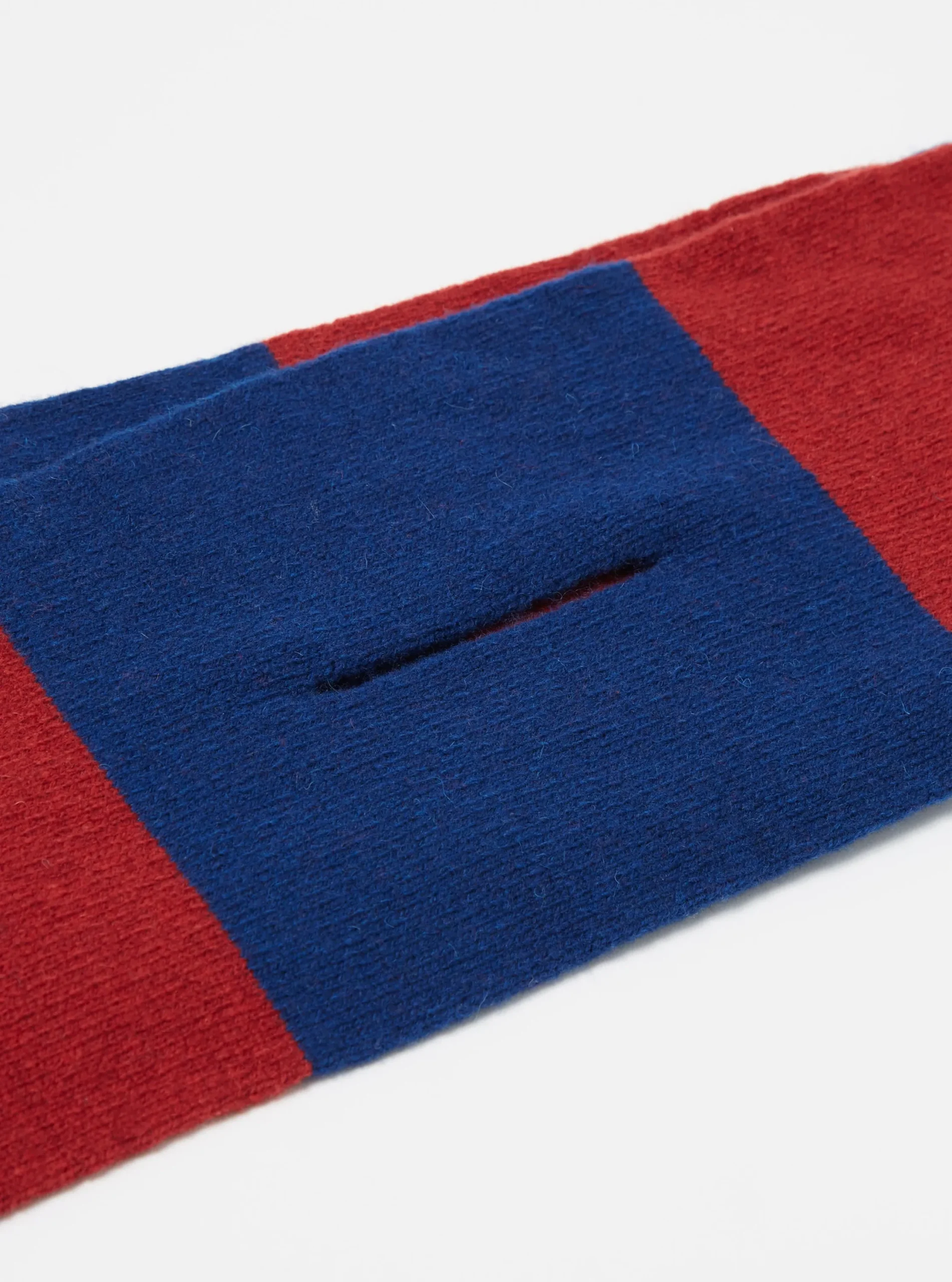 Store Deluxe Football Scarf In Red/Blue Soft Wool Men Accessories.