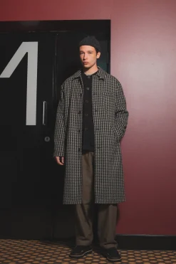 Cheap Long Swing Overcoat In Olive Cortina Tweed Men Coats & Outerwear.