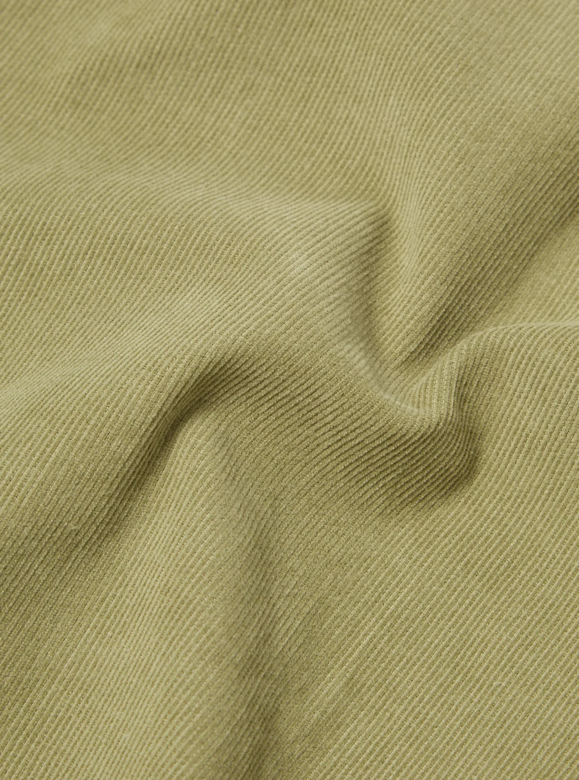 Store Pullover L/S Shirt In Olive Super Fine Cord Men Overshirts.