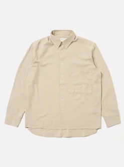 Hot Square Pocket Shirt In Sand It Brushed Twill Men Shirts.