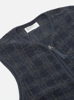 Clearance Zip Gilet In Navy Swarm Fleece Men Fleece.